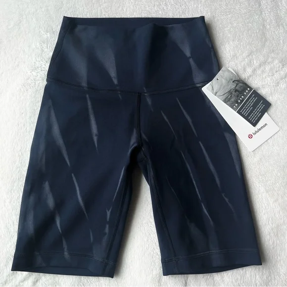 NWT Lululemon Athletica Wunder Train HR Short 8” High Rise Biker Shorts Size 2 - Picture 4 of 5